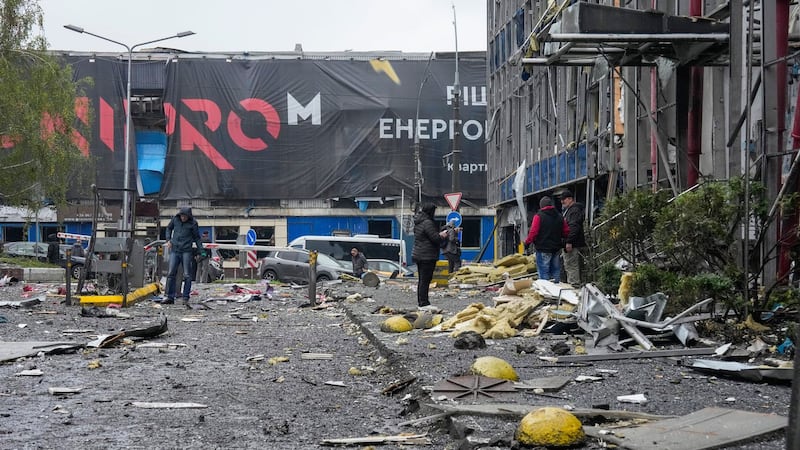 Zelenskyy says Ukraine got no early warning from partners as Russia hits the power grid again