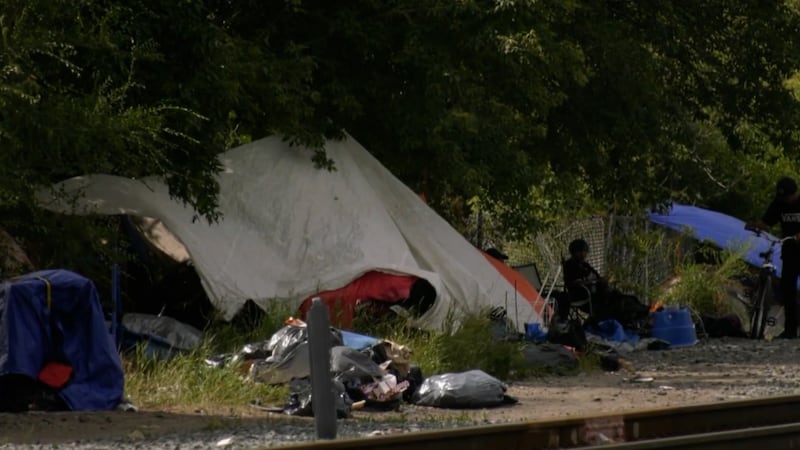 ‘This is ridiculous’: NDP calls on cabinet ministers to visit Saskatoon’s 20th Street, Sask. government fires back