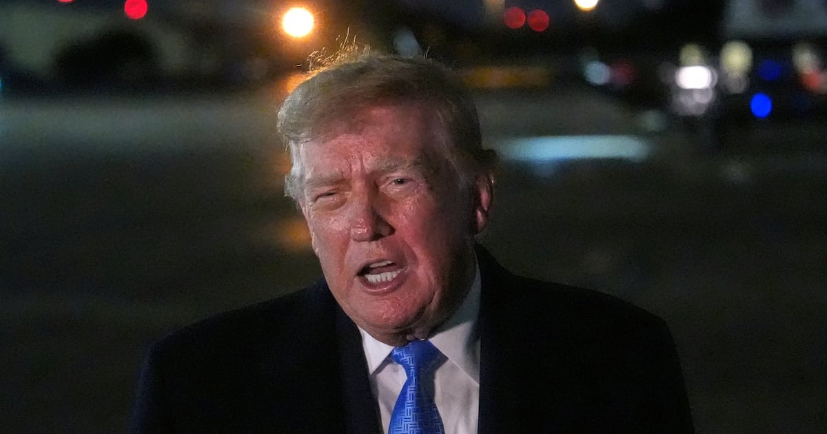 Fighter jets intercept aircraft that violated airspace during Trump’s ...