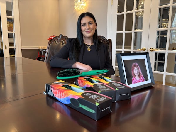 Vaudreuil mom invents new hairbrush for people with sensory sensitivities