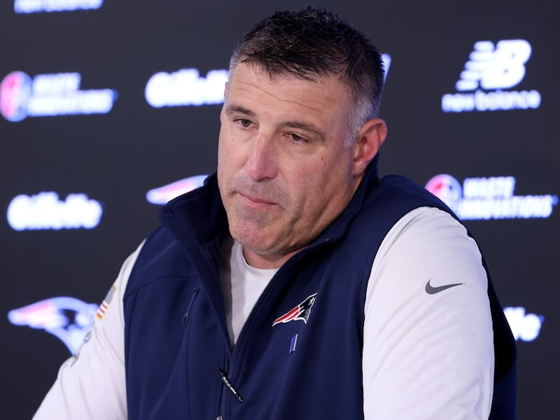 Patriots coach Mike Vrabel is seeking counselling and will miss Day 3 of the NFL draft