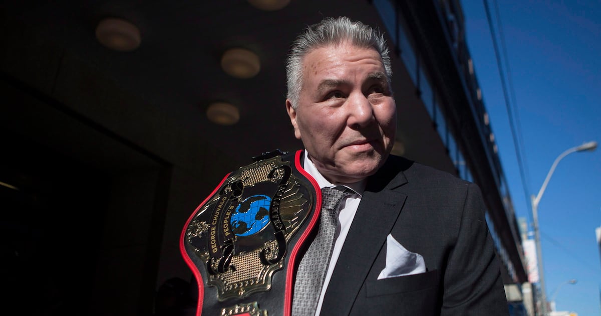 Canadian boxing legend George Chuvalo dead at 89