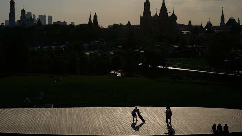 Russia probes two car bombs in Moscow