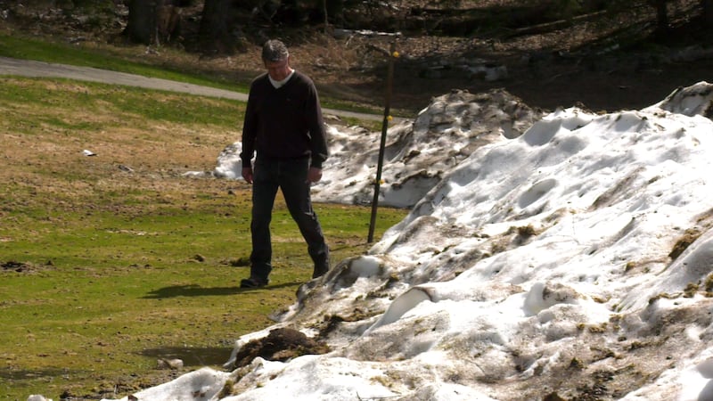 Waskesiu businesses expect slow start to season due to lingering snow and ice
