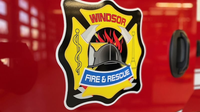 Injuries reported following $400,000 house fire in Windsor