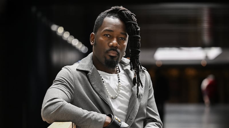Congolese Montrealers have plans upended by Canada's Ebola travel restrictions
