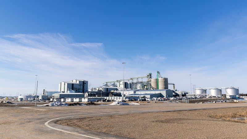 Cargill canola crush plant in Regina officially operational