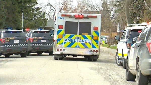 Stabbing in southwest Calgary leaves victim in serious condition