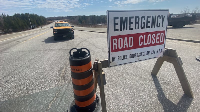 Highway 17 closed south of Kingsway in Sudbury after two-vehicle crash