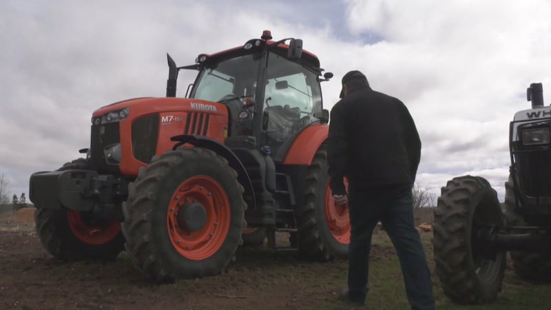 Global tensions, rising costs take centre stage at Alberta agriculture summit