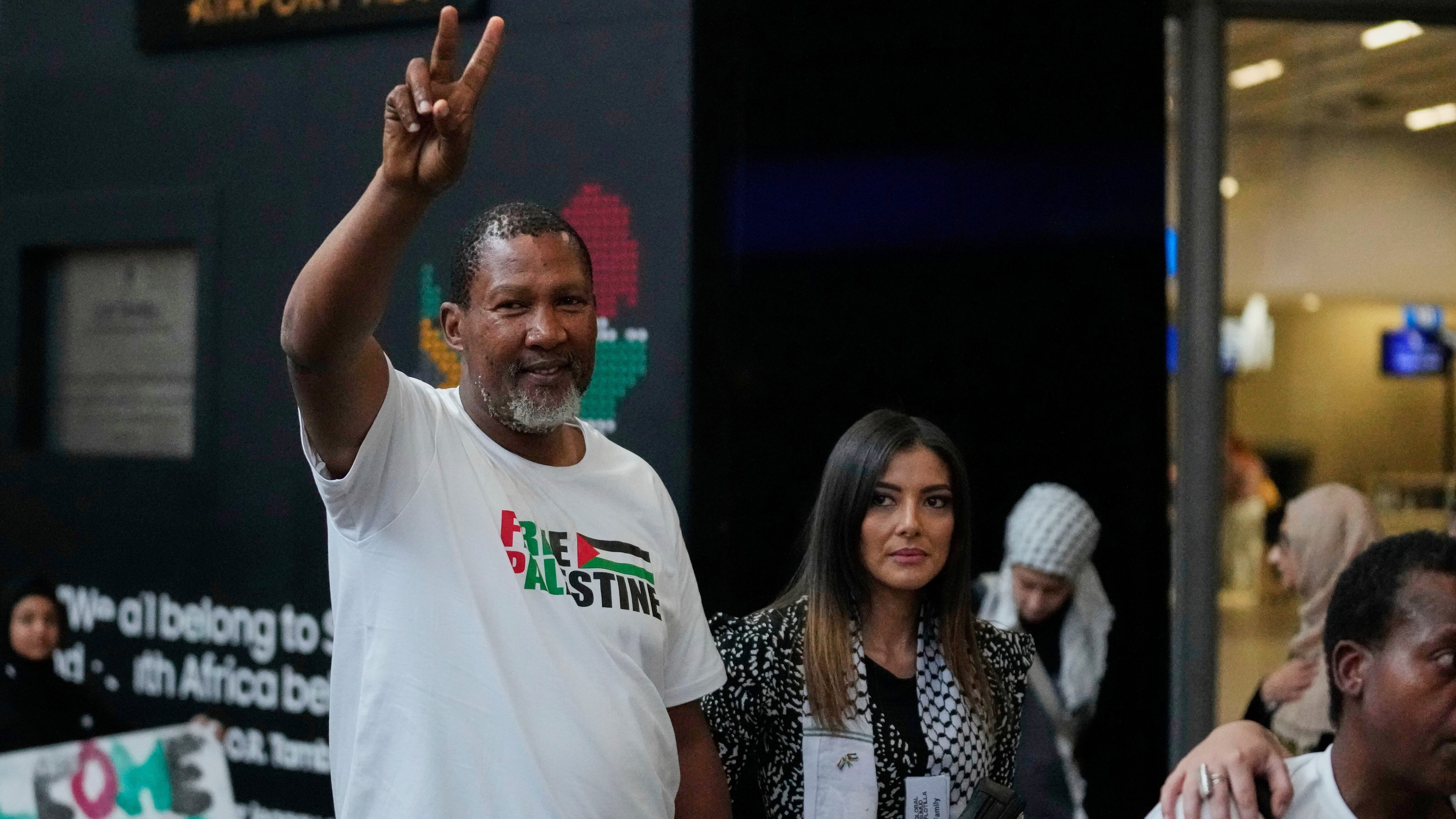 Nelson Mandela’s grandson returns home after deportation by Israel