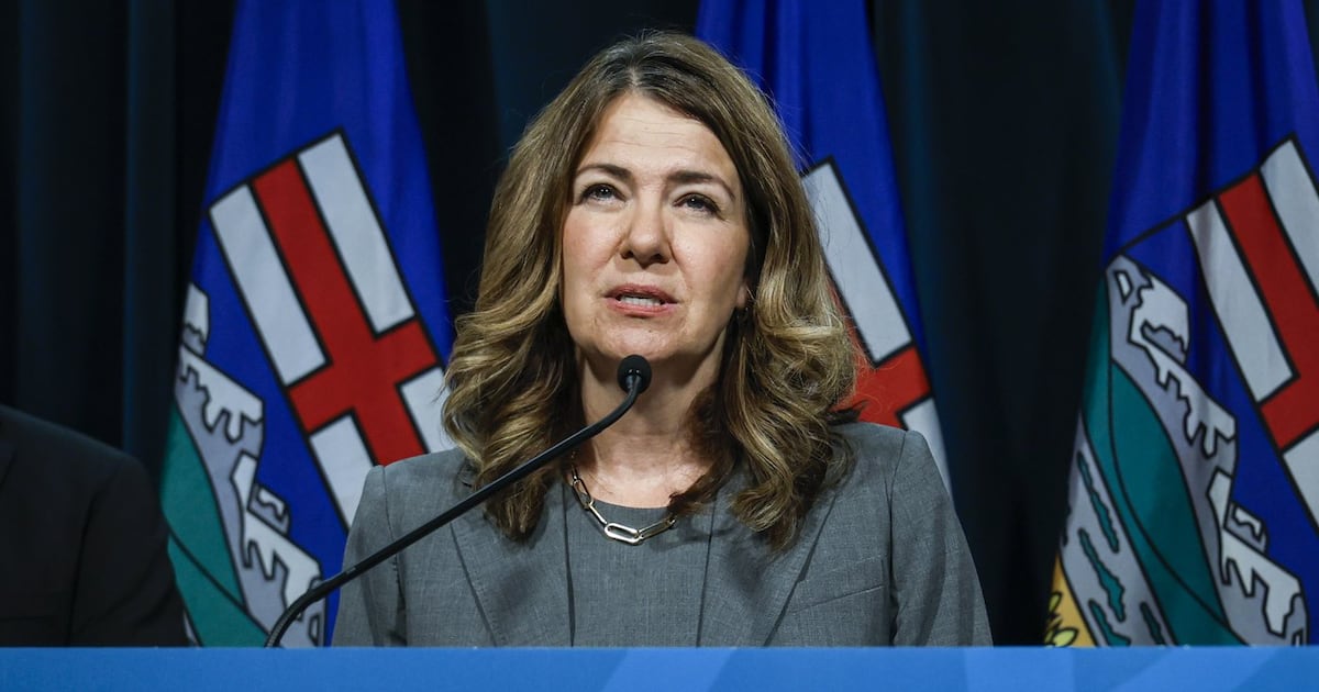 ‘I don’t think so’: Smith says referendum won’t handicap her at investment summit - CTV News