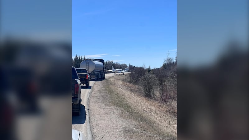 Plane lands on Manitoba highway
