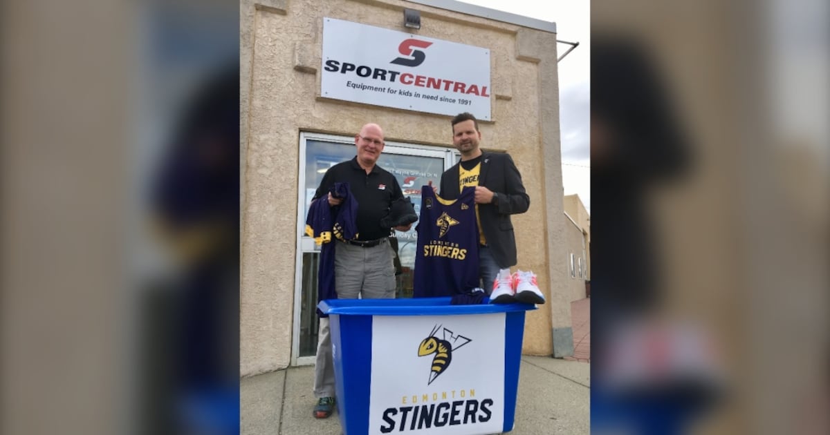 'A real humdinger': Edmonton Stingers donate gear to charity