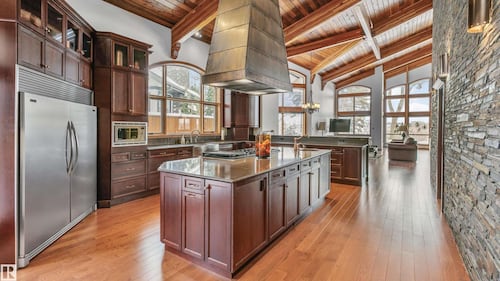 What is a chef’s kitchen? Or wainscoting? Here’s what all the fancy real estate terms mean