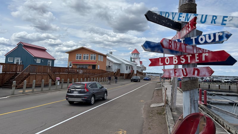 N.B. businesses prepare as Victoria Day weekend marks unofficial start to summer