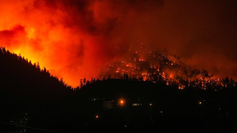 Climate change is eroding typical nighttime breaks in wildfire activity, study says