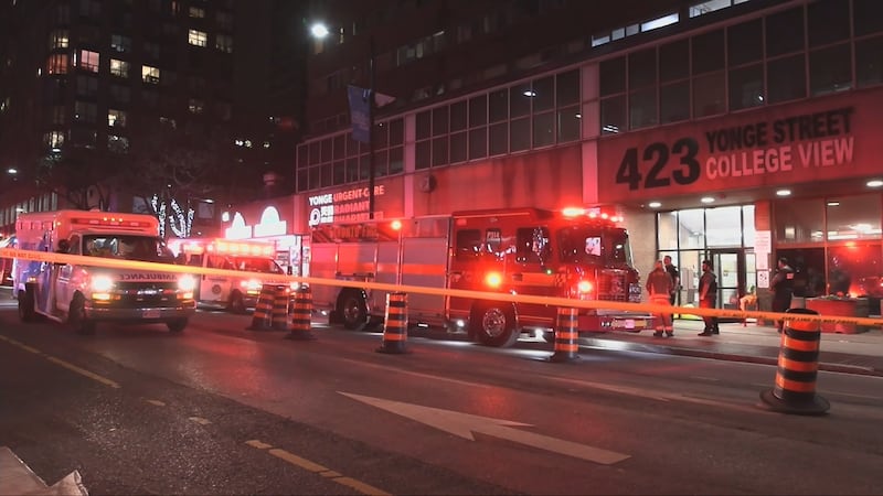 Fire at residence for seniors leaves 1 person critically injured in Toronto’s downtown core