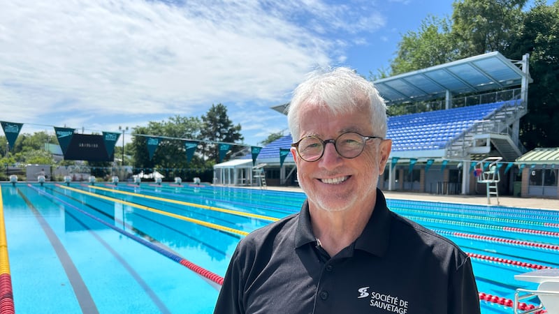 Raynald Hawkins celebrates 40 years with the Lifesaving Society of Quebec