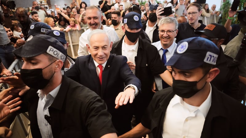 Thousands rally in Tel Aviv against Netanyahu ahead of vote