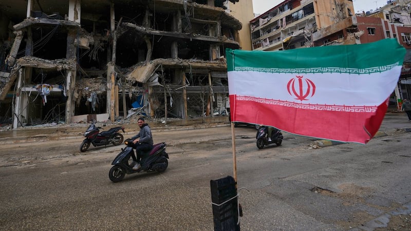 Iran’s foreign minister leaves without meeting U.S. envoys, Pakistani officials say