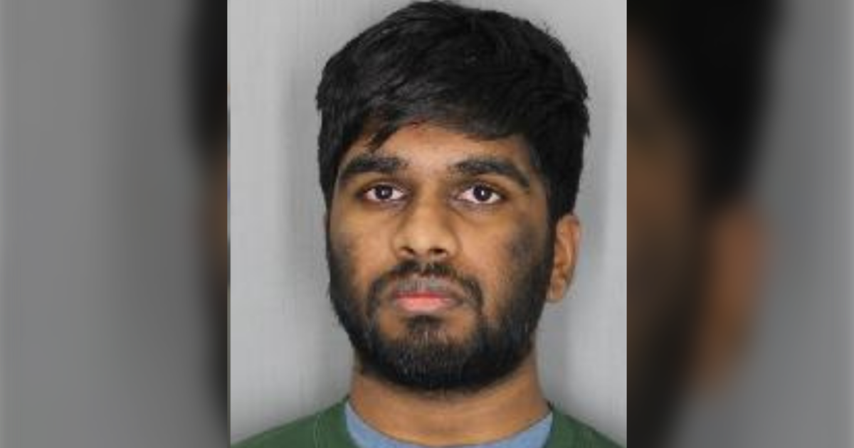 Durham College employee accused of luring 2 young girls on Snapchat ...