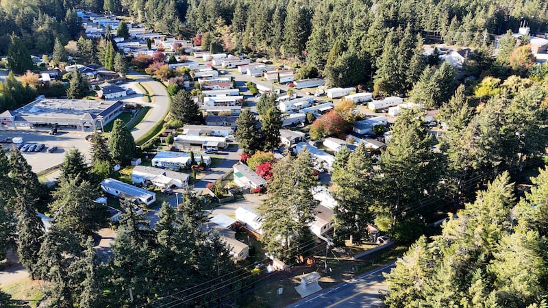 ‘It should make everybody sleep a little easier’: Nanaimo-area mobile home residents gain new protections