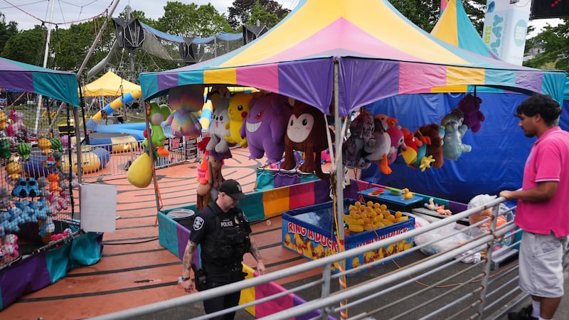 Court documents say there were at least 3 shooters at Seattle food festival, 1 among the dead