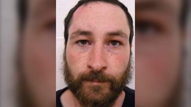 Police looking for wanted man evading arrest in Victoria County: N.S. RCMP