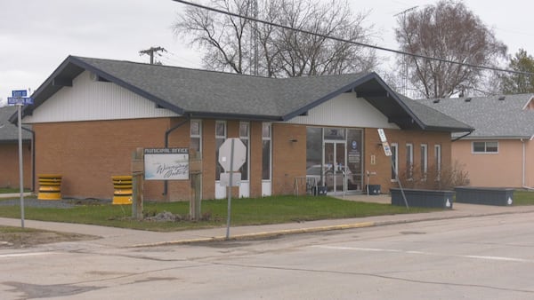 Province to run Winnipeg Beach after council loses quorum