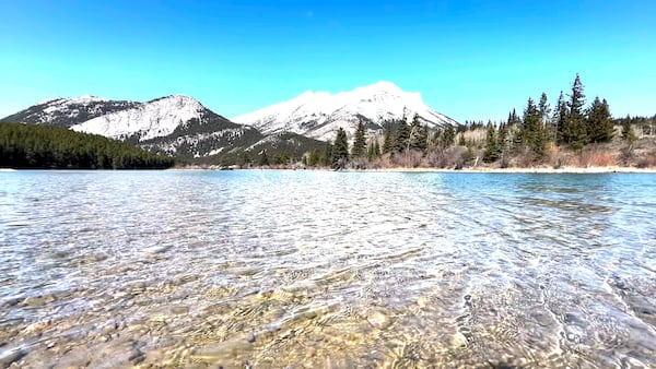 Legacy coal mines tied to toxic selenium levels in Alberta lake, as legal pressure mounts for cleanup