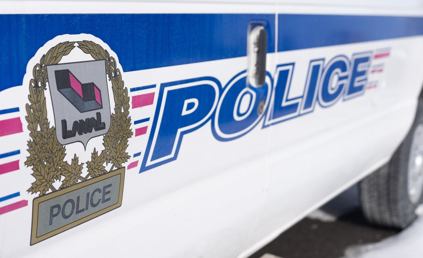 35-year-old woman killed, three teenage girls injured in Laval crash