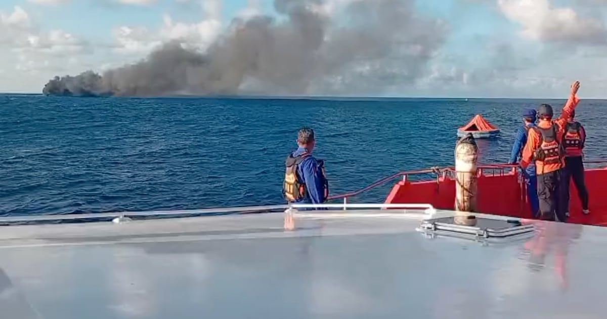 Photo: ctvnews.ca In this image made from video released by the Indonesian National Search and Rescue Agency (BASARNAS), the crew of a rescue