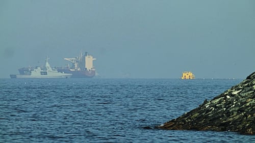 Trump says the U.S. will ‘guide’ stranded ships from the Strait of Hormuz, starting on Monday