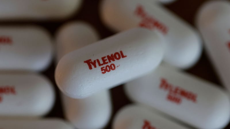 A woman died after an accidental Tylenol overdose. Now a coroner is calling for smaller over-the-counter drug packaging