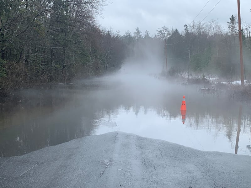 ‘This is not a time for boating’: Mayor urges people to stay off lakes