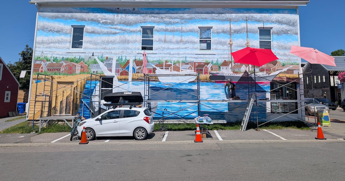 ‘A complete restoration': High profile mural gets makeover in Saint Andrews, N.B.