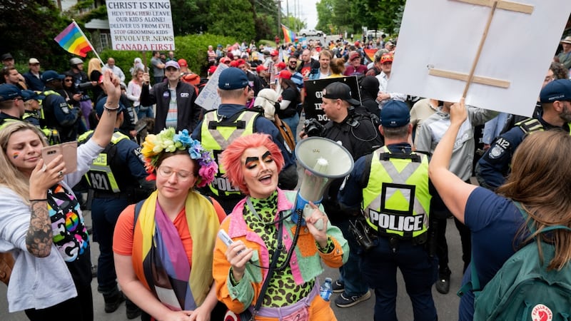 Council approves new ‘bubble zone’ bylaw to prohibit protests within 50 metres of places of worship, schools