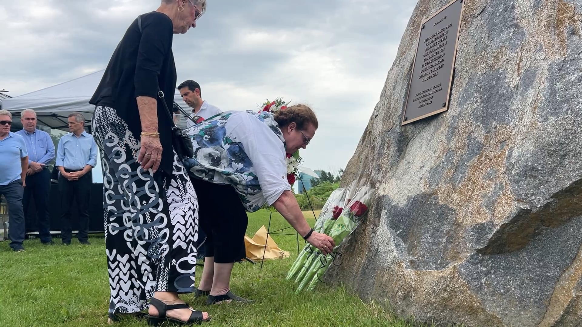 ‘I miss him’: Ceremony marks Heron Road Bridge collapse 60 years later