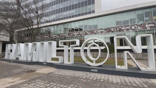 Salmonella outbreak linked to Stoney Creek pub sickens 9 people