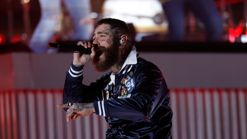 What’s going on with concert and tour cancellations? Some say it’s ‘blue dot fever’