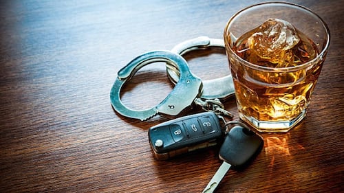 2 nabbed for impaired-related charges within an hour: police