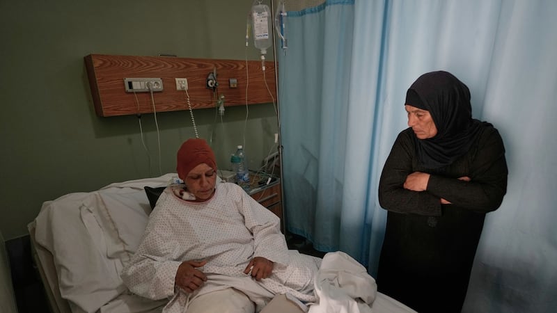Israeli airstrikes on southern Lebanon kill 7 despite ceasefire