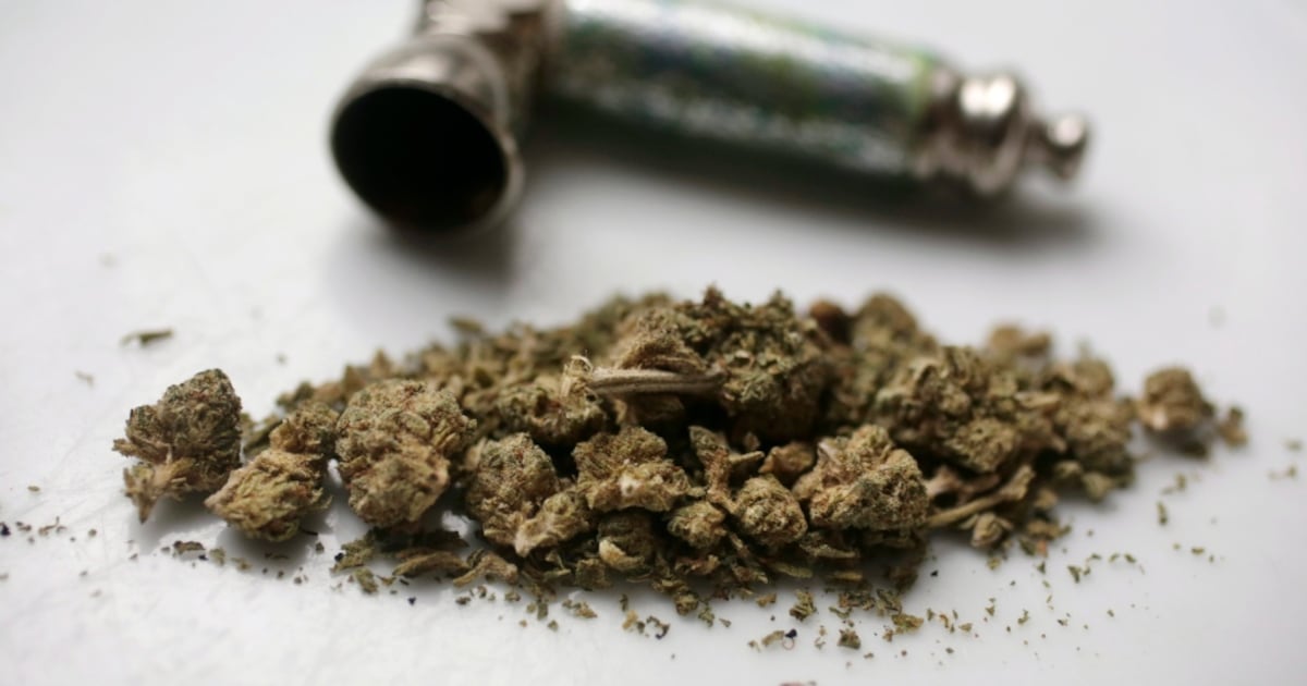 Ontario's new pot retail regulations restrict ownership of licensed ...