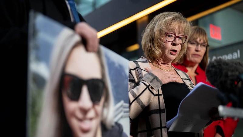 B.C. government lawyer warns against 'abrupt' ruling in assisted dying lawsuit