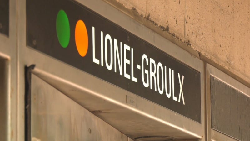 Man killed after falling off metro platform and being struck by oncoming train
