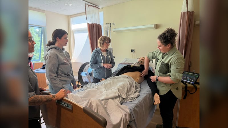 Saskatoon trauma specialists train medical team in Stony Rapids