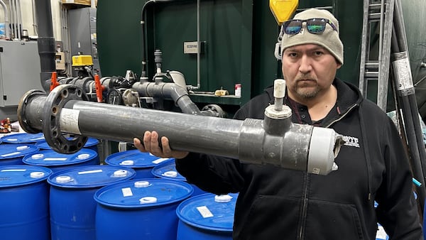 ‘We’re on edge’: Manitoba community still under boil water advisory but some help is on the way
