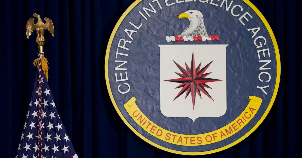 Photo: ctvnews.ca The seal of the Central Intelligence Agency is displayed on April 13, 2016, at CIA headquarters in Langley, Va. (AP