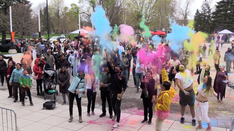 Festival season kicks off in London with Holi at Victoria Park